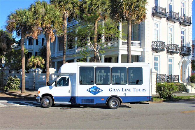 City Bus Tour with Charleston Museum Admission - Key Points
