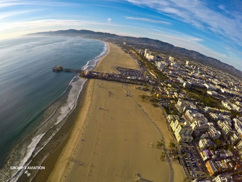 City & Coast: Beaches & City: 50-Minute Helicopter Tour - Enjoying the Malibu and Santa Monica Beaches from Above