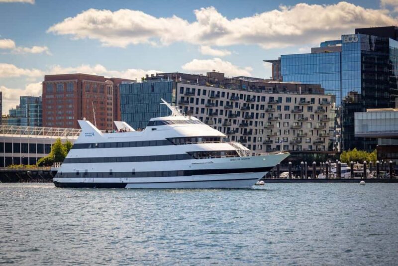 City Cruises Boston: Harbor Buffet Lunch or Dinner Cruise - Who Will Enjoy This Boston Harbor Cruise?