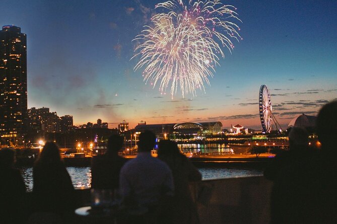 City Cruises Chicago: Fireworks Signature Dinner Cruise - Key Points