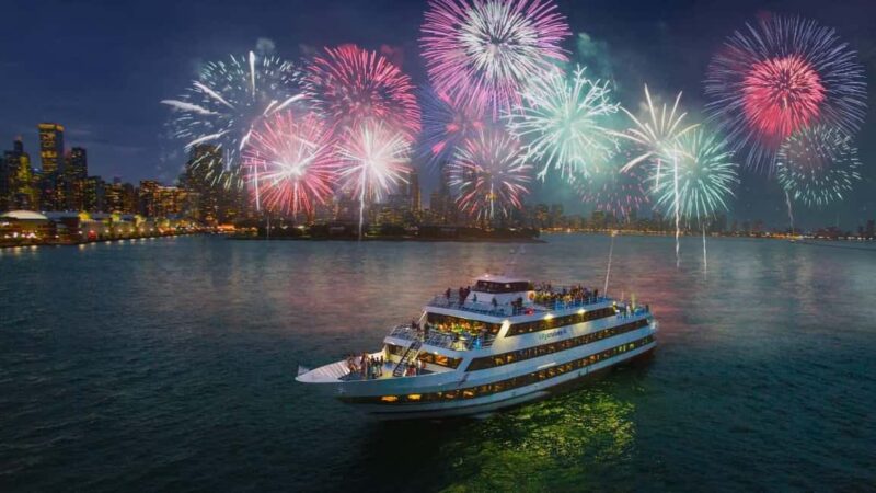 City Cruises Chicago: Lake Michigan Fireworks Dinner Cruise - The Multi-Course Fresh Buffet