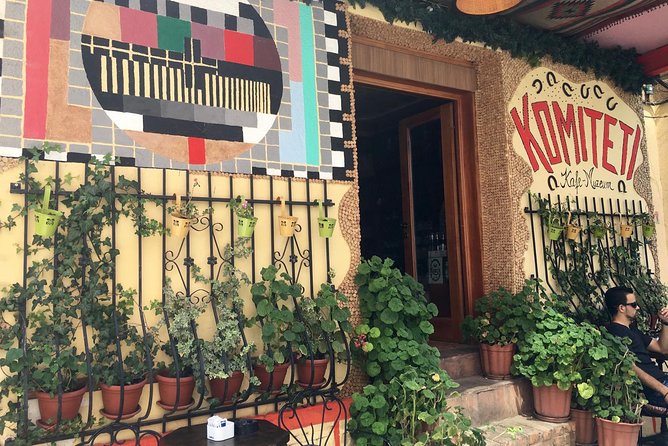 City & Food Tour of Tirana in One Day - Albanian Products and Raki Tasting at Murat Toptani Street