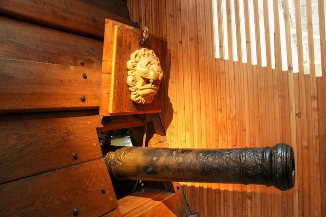 City Hall, Old Town & Vasa Museum - all-in-1 guided experience - Practical Details and Accessibility