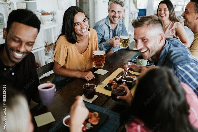 City of London Discovery Food Tour with 10+ Tastings - Visiting the Monument to the Great Fire of London