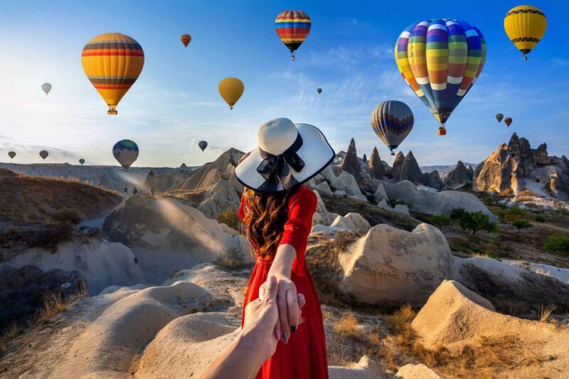 City of Side: 2-Day Cappadocia, Cave Hotel, & Balloon Tour - Exploring Avanos: Pottery and the Valley of the Monks