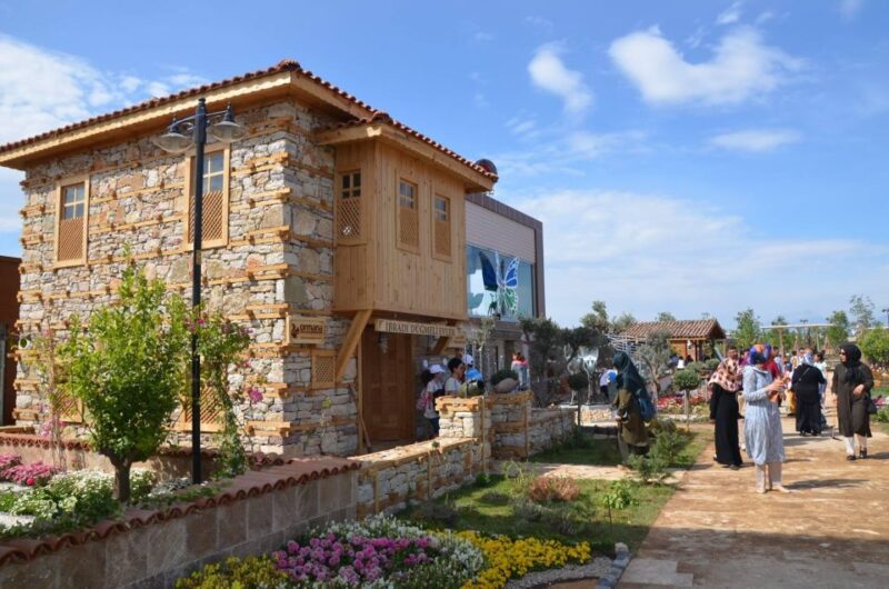 City of Side: Altinbesik Cave and Ormana Tour with Boat Ride - Visiting Ormana Village and Traditional Turkish Life