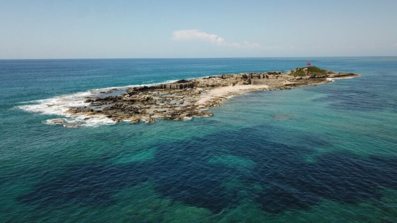 City of Side: Dolphin Island Boat Tour w/ Lunch & Drinks - Scenic Stops for Swimming and Sightseeing