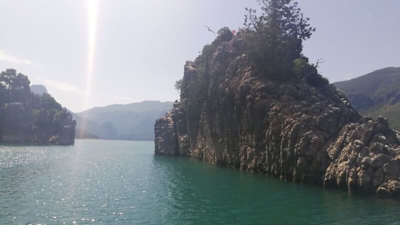 City of Side: Green Canyon Boat Tour with Lunch and Drinks - A Delicious, Hearty Lunch at a Local Restaurant