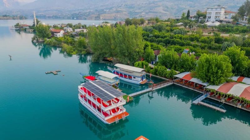 City of Side: Jeep Safari with Lunch and Catamaran Cruise - Off-Road Adventures at Oymapnar Dam and Green Lake