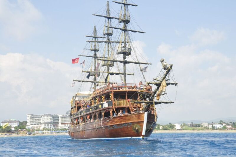 City of Side: Manavgat River Boat Lunch Cruise & Bazaar Tour - Tour Guides: Multilingual and Friendly