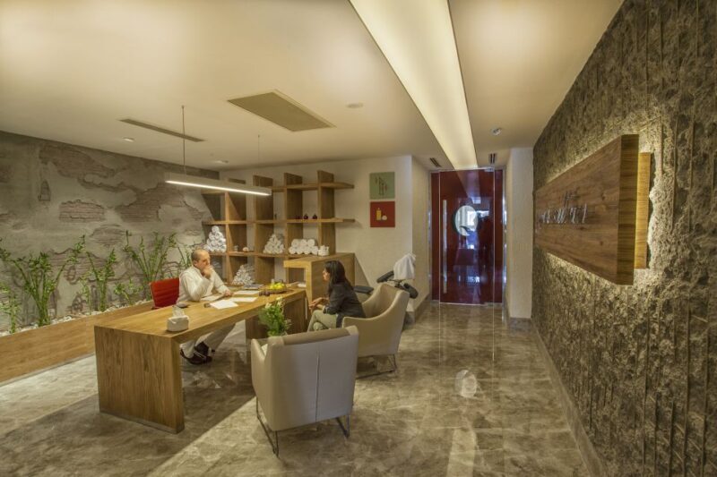 City of Side: Q Spa & Wellness with Balinese or Thai Massage - The Therapeutic Peeling and Foam Massage