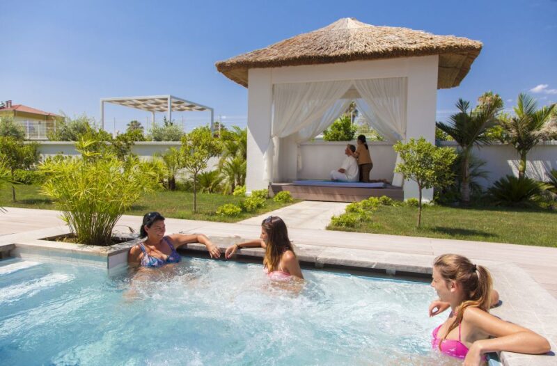 City of Side: Q Spa & Wellness with Balinese or Thai Massage - Refreshing Fruits and Tea to Complete the Experience