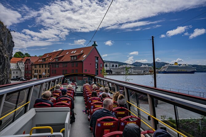 City Sightseeing Bergen Hop-On Hop-Off Bus Tour - Visiting Bergen Aquarium and Parkland