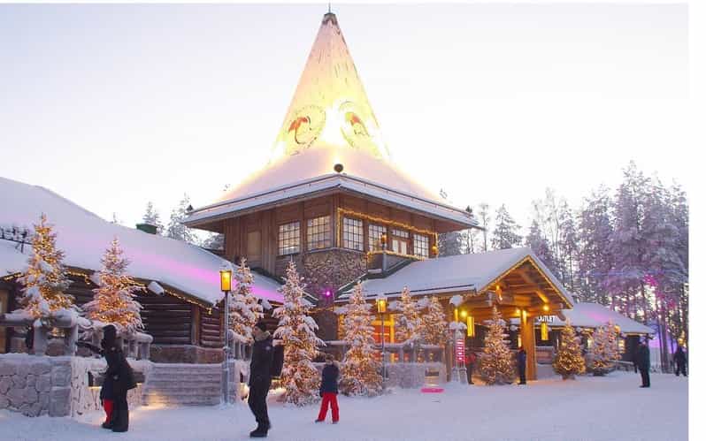 City tour and Santa Claus village visit in Lapland - Santa Claus Village: Meeting Santa Live