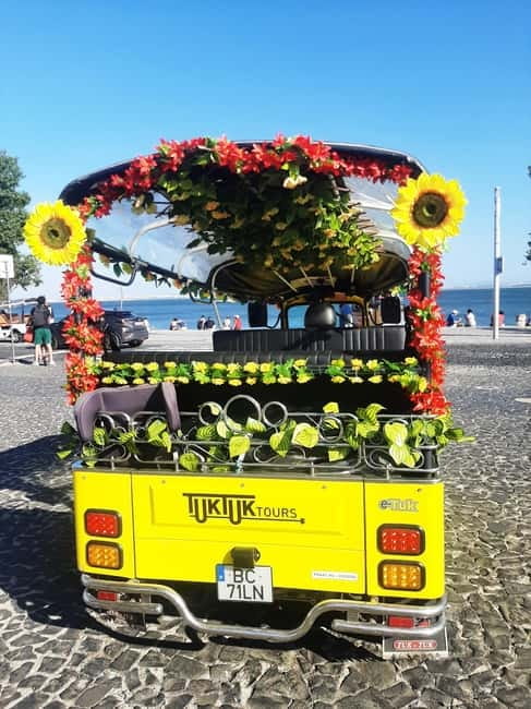 City tour, old downtown sightseeing in Lisbon, - Visiting Historic Landmarks: Monastery and Pantheon