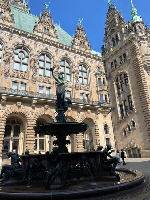 City tour through Hafencity, Speicherstadt... with a real insider! - Explore Hamburg from a Local Perspective in Just 2 Hours