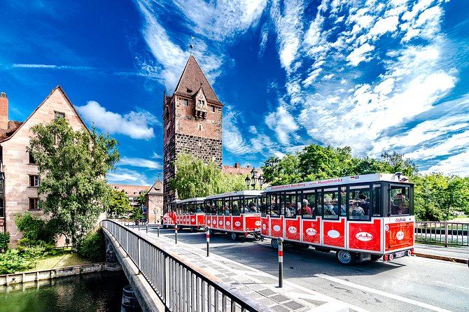 City tour through Nuremberg with the Bimmelbahn - The Guide and Narration Style