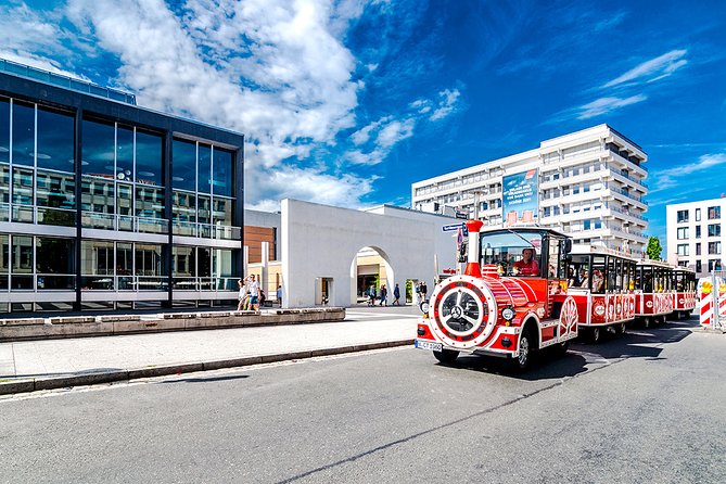 City tour through Nuremberg with the little train - Christmas tour - Booking Details and Flexibility
