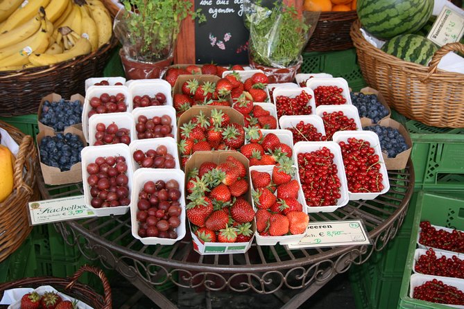 City Walk + English Garden and Colorful History + Culture in the City Center - Practical Information and Booking Details