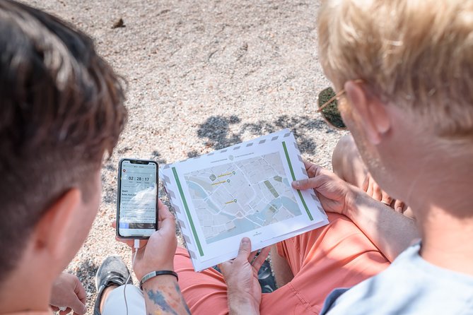 CityQuest in Stockholm - To See Stockholm and Die - Features and Equipment Included