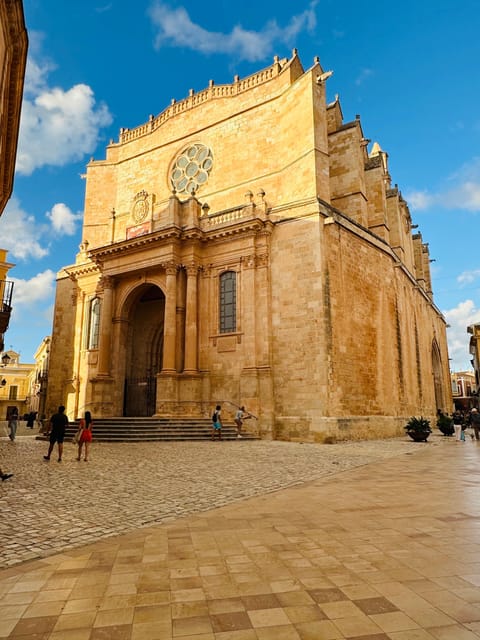 Ciutadella gastronomy and crafts - Visit & tasting - The Role of the French-speaking Guide and Personalization