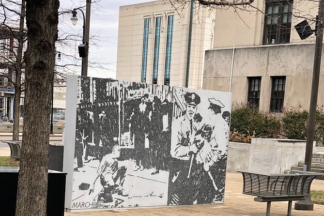 Civil Rights Walking Tour of Nashville - The Role of the Guide in Enriching the Experience