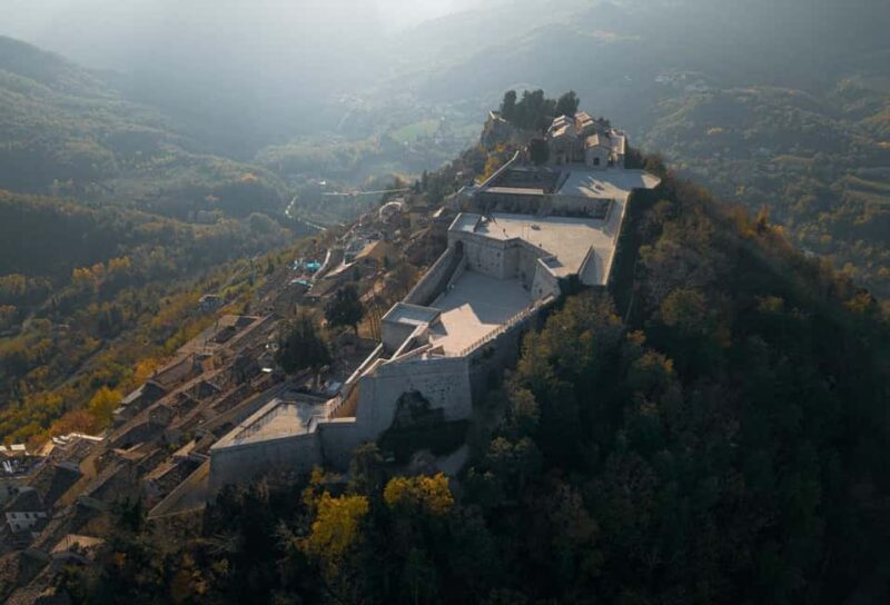 Civitella del Tronto: Attraction Entry Tickets & Tour - Climbing the Spanish Fortress: A Key Stronghold of the Kingdom of Naples