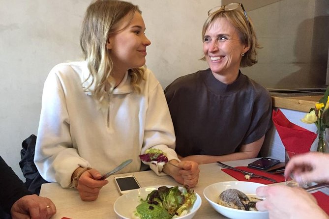 Classic Bites and Culinary Trends Neighborhood Food Tour in Berlin - Discover Berlin’s Historic East Berlin and Its Food Scene