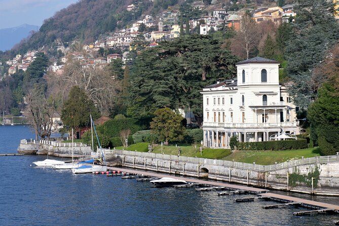 Classic boat tour on Lake Como - Celebrity Homes and Famous Landmarks from the Water