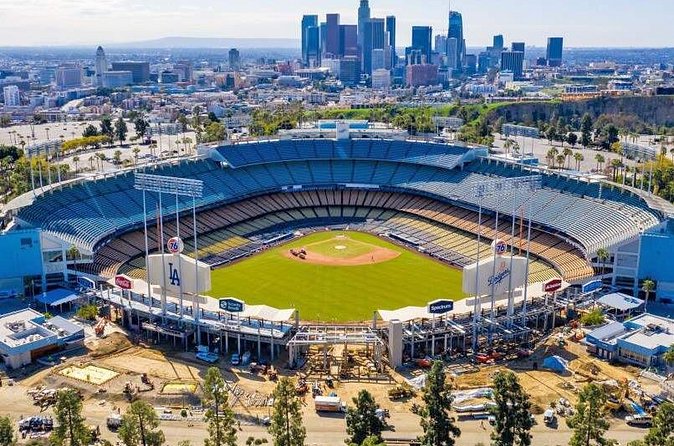 Classic Film and Television Locations 1 Day Tour in Los Angeles - Modern LA Architecture at Grand Avenue and Walt Disney Concert Hall