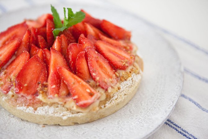 Classic French Cooking Class in Paris with a Local Expert - Discover the Charm of a Private French Cooking Class in Paris for $390