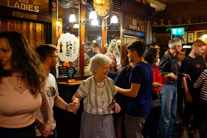 Classic Irish Pubs Private Tour of Dublin: Live Music, Beer and Nightlife - The Guide and Personalization