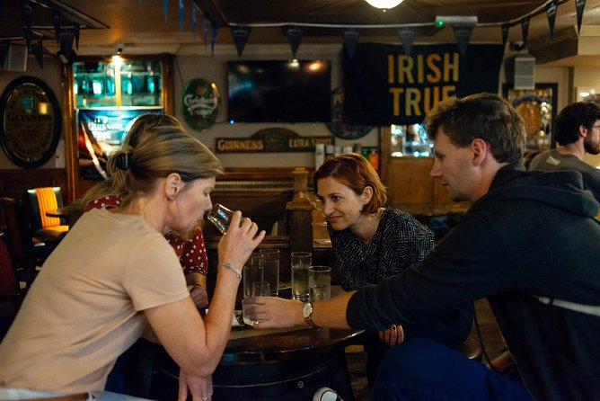 Classic Irish Pubs Private Tour of Dublin: Live Music, Beer and Nightlife - Authentic Irish Drinks and Food Experience