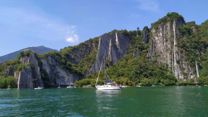 Classic Motorboat Tour on Lake Iseo - Scenic Departure from Loveres Picturesque Shoreline