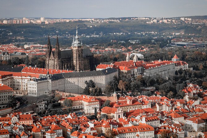 Classic Prague Castle Tour, Strahov Monastery & Castle District - Summer Season: Gardens and the 1618 Defenestration Site
