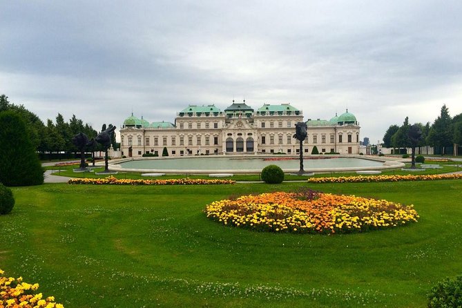 Classic Private City Tour Vienna - Explore Vienna in Comfort and Style on a Private 4-Hour Tour