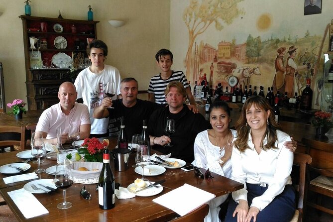 Classic Private Wine Tasting in Castagnole delle Lanze - Tasting Four Premium Wines with Local Food Pairings