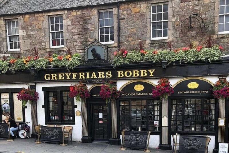 Classic Scotland Tour - Iconic Stops: From Stratford-upon-Avon to Edinburgh