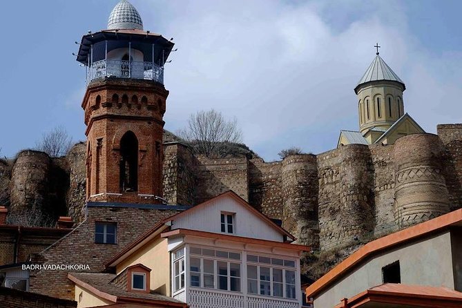 Classic Tbilisi Walking Tour - Visiting Abanotubani and the Sulfur Bath District