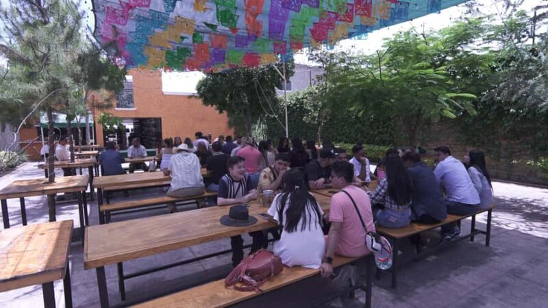 Classic Tequila Route Tour from Guadalajara and a few drinks at El Güero!!! - Visiting the Famous Cantaritos el Güero