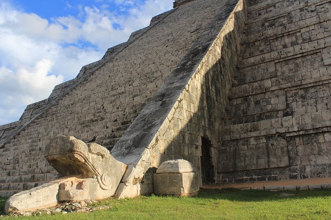 Classic Tour Chichen Itza & Valladolid from Cancun - Savoring Regional Cuisine with a Buffet Lunch