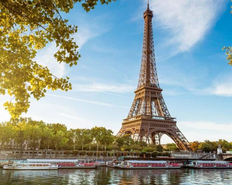 Classical and Monumental Paris Tour along the Seine River - Cross the Iconic Alexander III Bridge