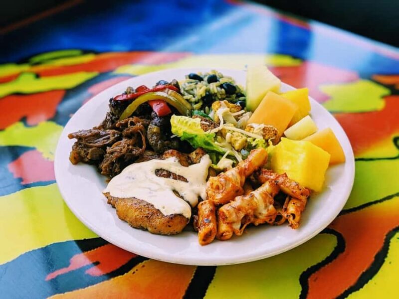 Clearwater Beach: Calypso Queen Cruise with Buffet - Themed Cruises: Daytime Sightseeing with Narration