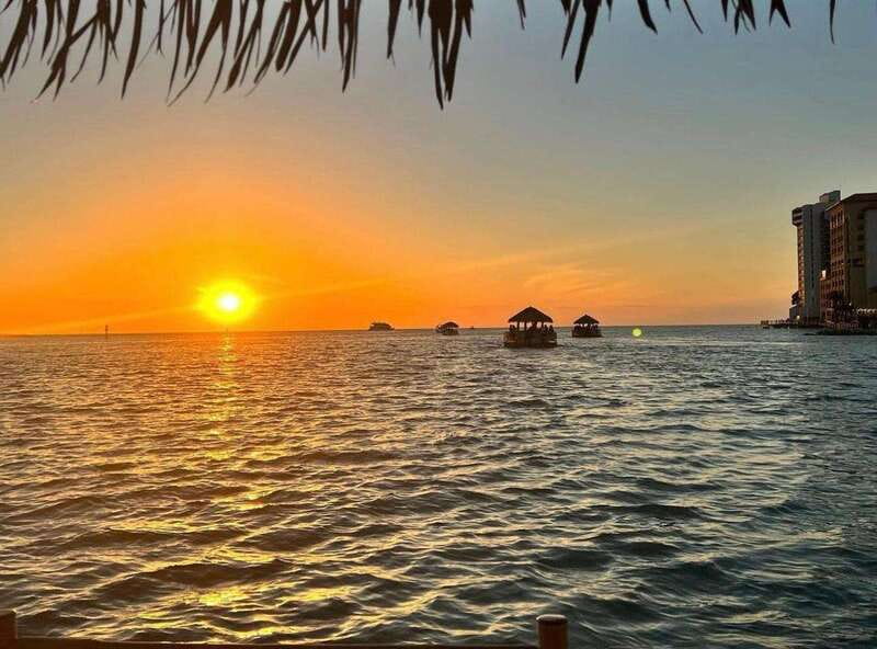Clearwater Beach: Sunset Tiki Cruise - Scenic Views of Clearwater’s Shoreline and Homes
