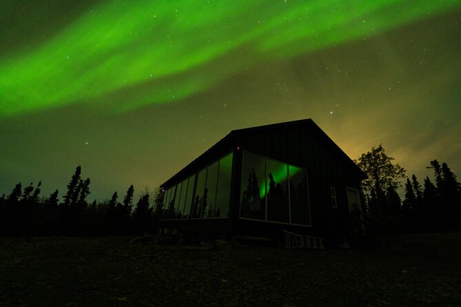 Cleary Summit Aurora Glass House Luxury Northern Lights Tour - Aurora Photography Service: Capture the Moment