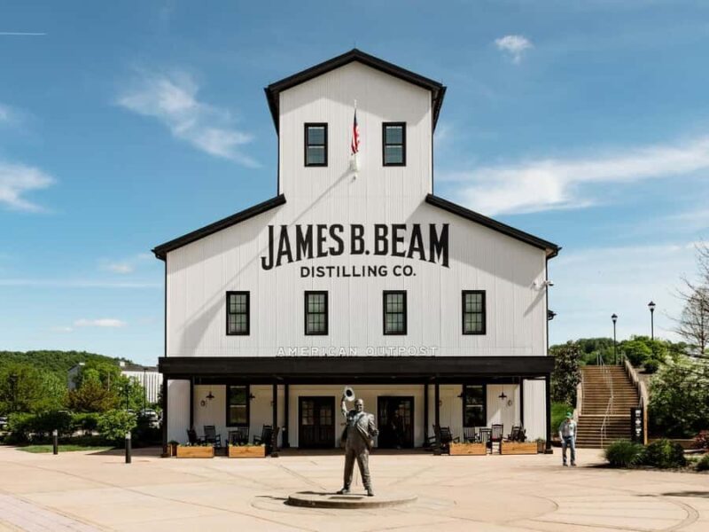 Clermont: Beam Made Bourbon Distillery Tour - Personalizing Your Own Knob Creek Single Barrel