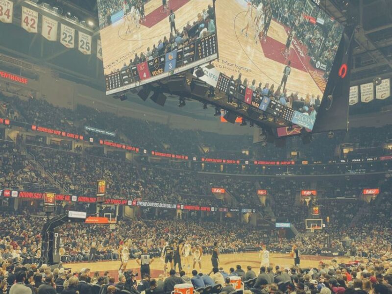 Cleveland: Cleveland Cavaliers Basketball Game Ticket - Cleveland Cavaliers Basketball Game Ticket: A Genuine Look at the Experience