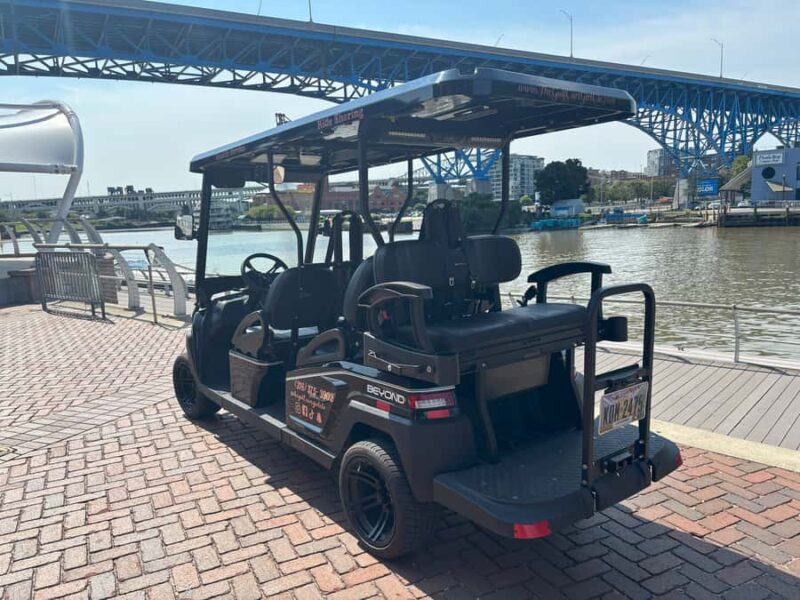 Cleveland: Premium Golf Cart Tour of the Wine District - What Makes the Cleveland Wine District Tour Stand Out