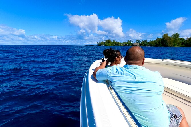 Cliff's of Hawai'i Onomea Waterfall Cruise - Scenic Waterway and Onomea Bay