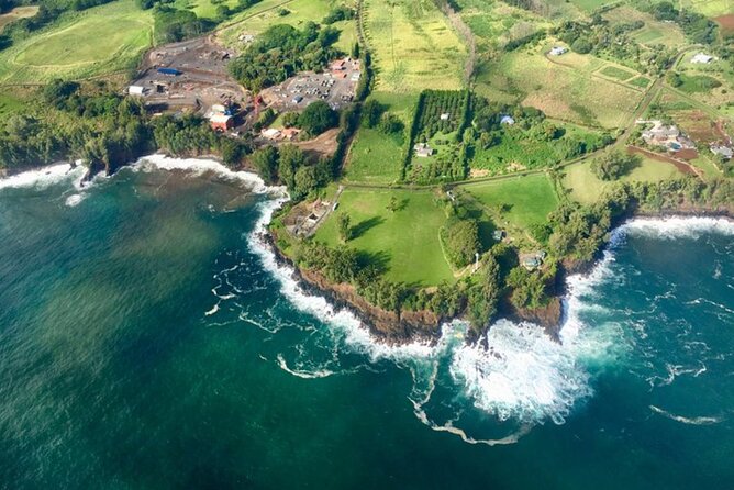 Cliff's of Hawai'i Onomea Waterfall Cruise - Snacking and Fees on the Tour